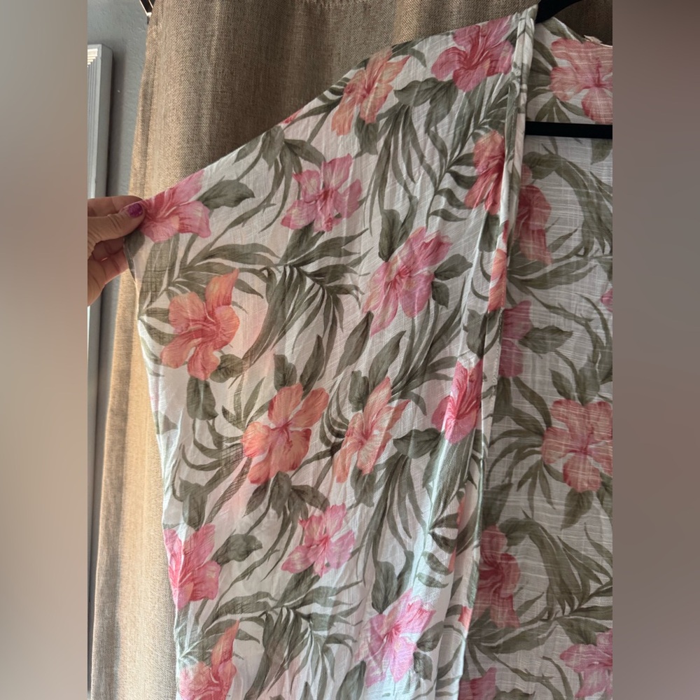 American Eagle Outfitters Floral Shawl - Pink and Olive - Picture 3 of 9